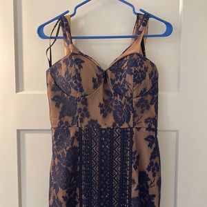 Jarlo Juliet dress beautiful detail never worn tag still on